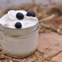 Сметана 15-30% ГОСТ и сметанный продукт - Молочная продукция "ЗОЛОТОЕ качество", Москва